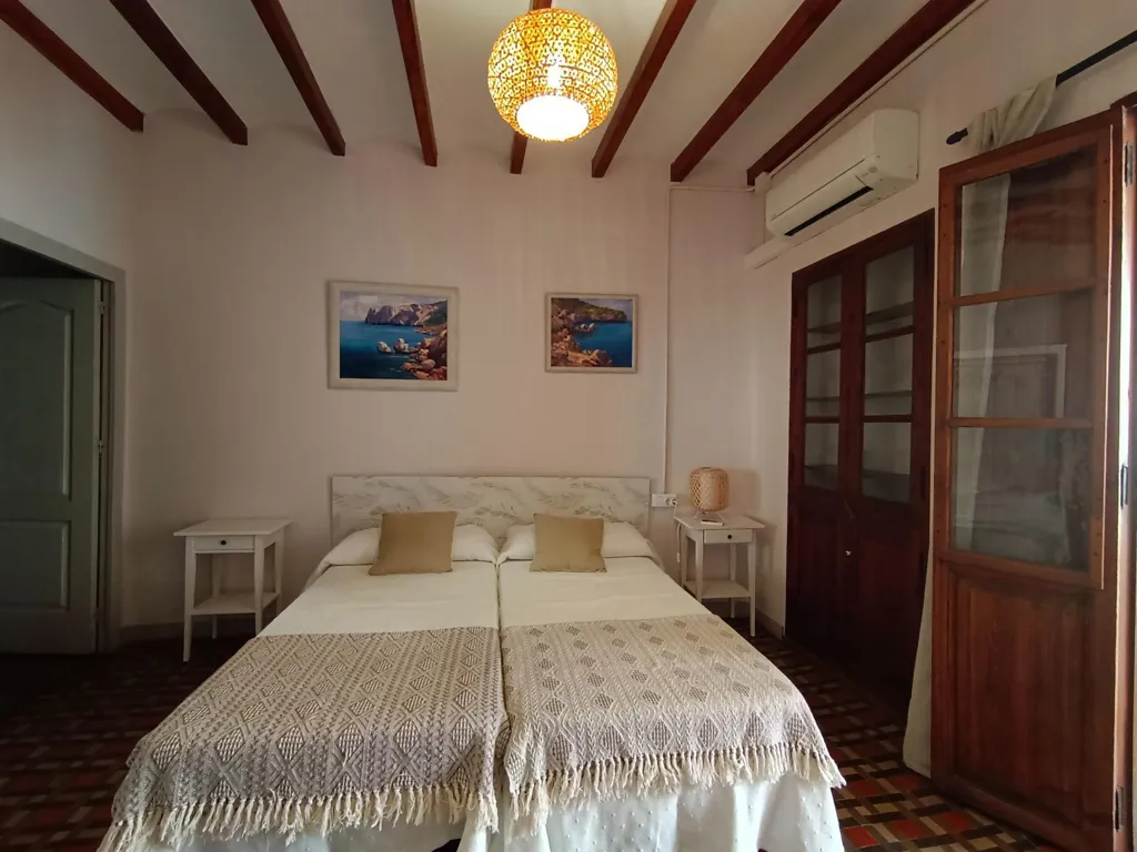 Chambres - Local commercial 9 pièces à Alicante/Alacant