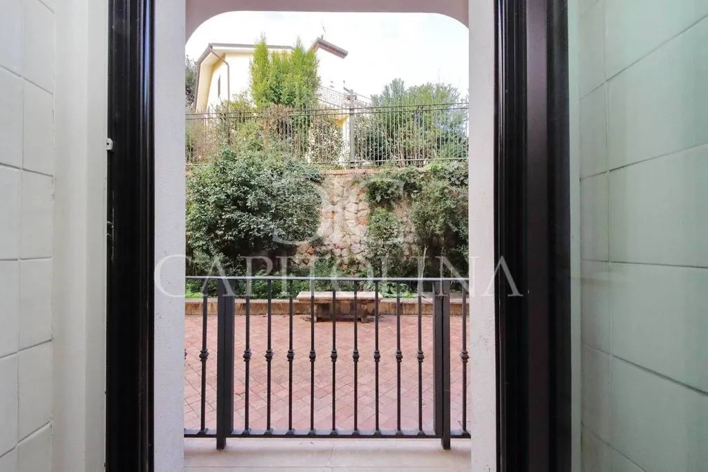 Giardino - Luxury Villa with Private Garden in Rome