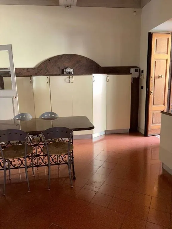 Dining Room - Luxury Flat with Elevator in Parma's Historic Centre