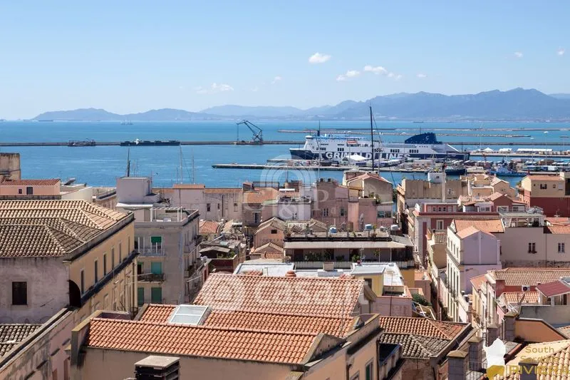Terrasse - Panoramic Attico with Terrace in Cagliari
