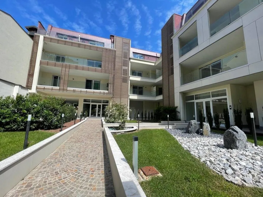 Jardin - Luxury Apartment with Tech Features in Legnano