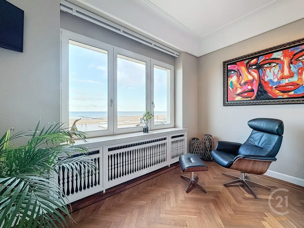 Séjour - Appartement Art Déco avec Vue Panoramique sur la Mer à Ostende