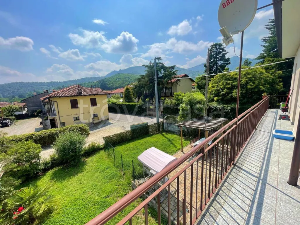Balcon - Luxury Apartment with Balcony in Cantalupa