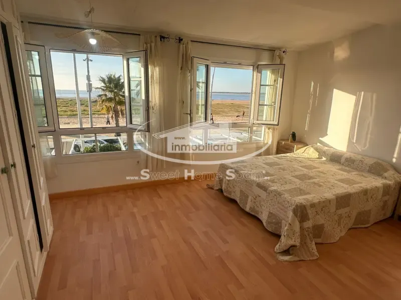 Magamistoad - Duplex with Sea View and Private Garden in Centro-Calzada