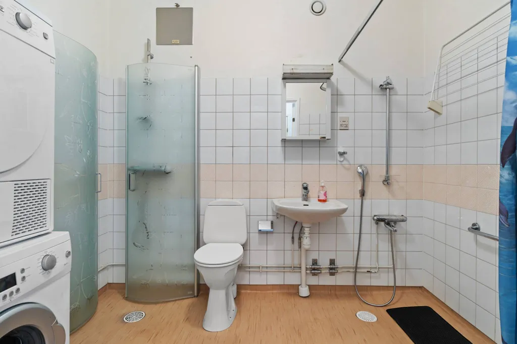 Salles de bain - Senior-Exclusive Flat with Balcony in Sörberge