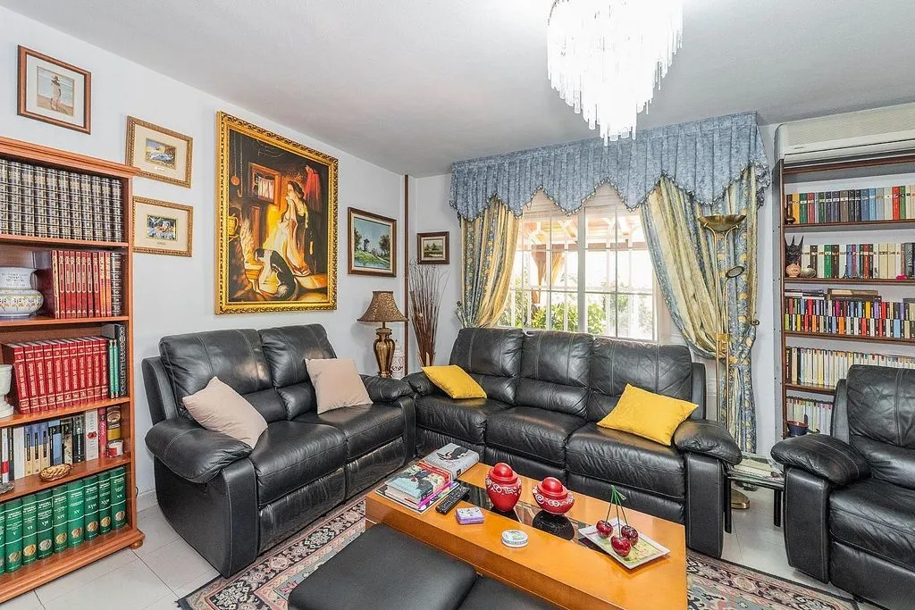 Soggiorno - Terraced Semi-Detached House with Garden in Parla