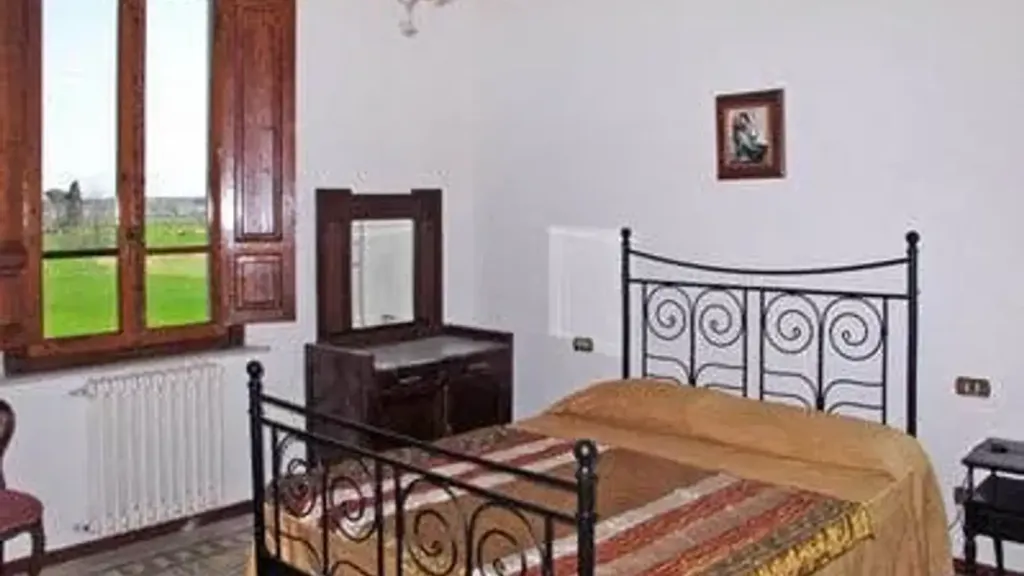 Camere da letto - Panoramic Studio with Balcony in Fucecchio