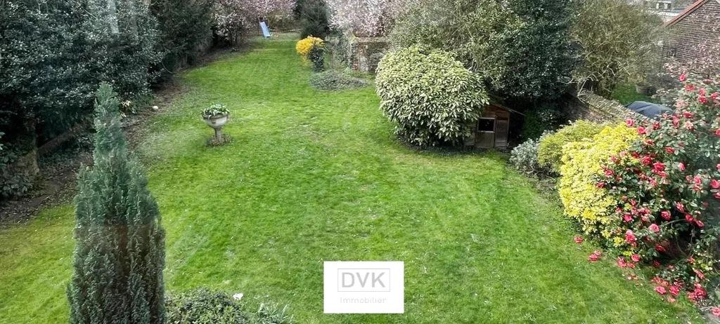 Giardino - Architectural House with Garden in Lille