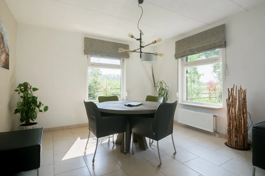 Salle à manger - Villa with Garden and Pool in Westendorp