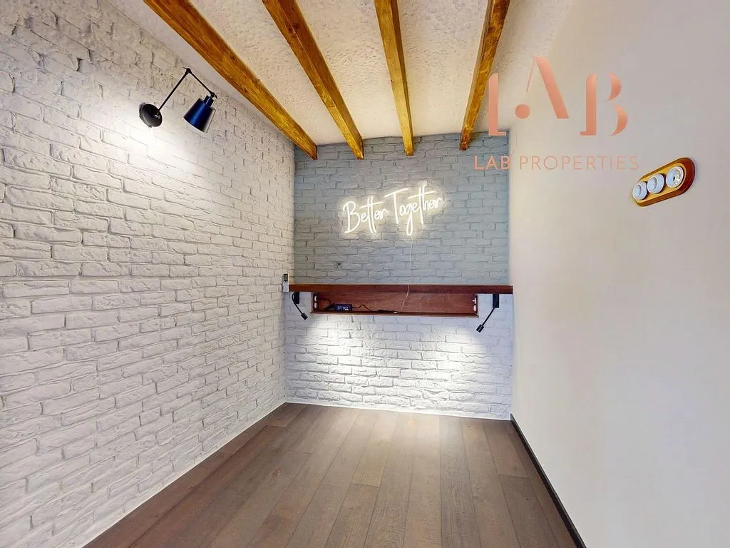 Esik - Apartment with Terrace in Llucmajor Centre