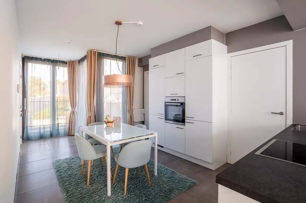 Söögituba - Modern Studio with Terrace in Boechout