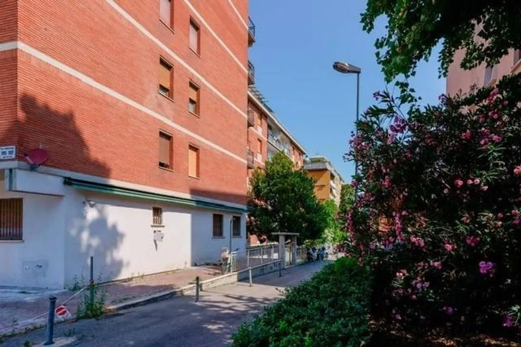 Välivaade - Penthouse with Large Terrace in Bologna
