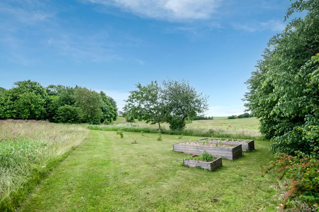 Jardin - Maison 5 pièces à Glamsbjerg