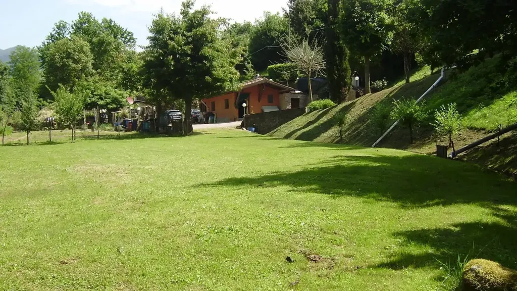 Aed - Rustic Cottage with Garden in Reggello