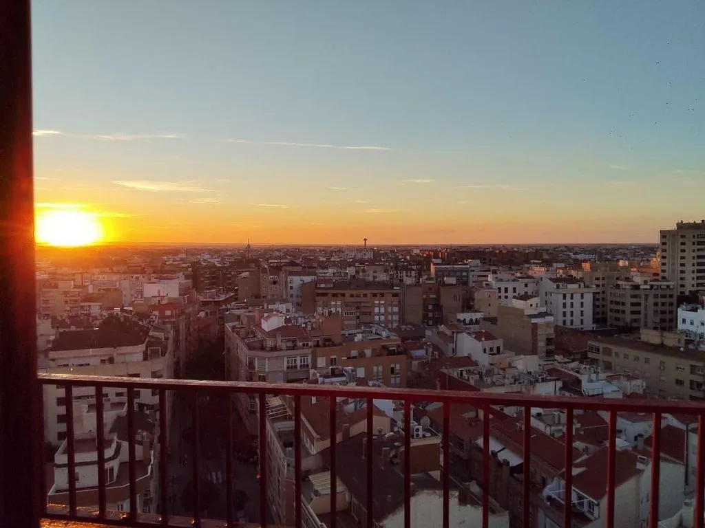 Rõdu - Apartment with Balcony Views in Centro-Carretas