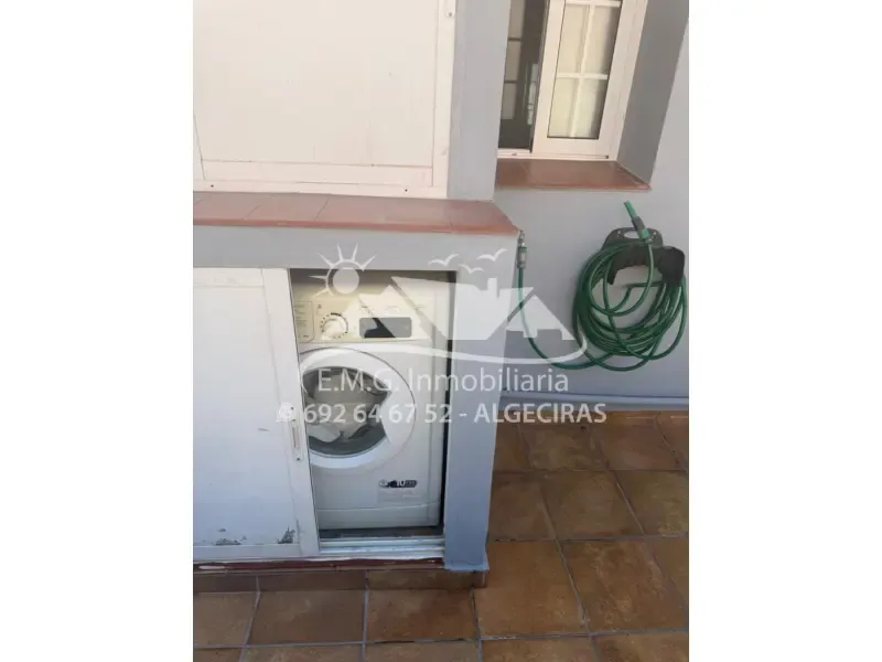 Buanderie - Spacious Penthouse with Private Terrace in Algeciras