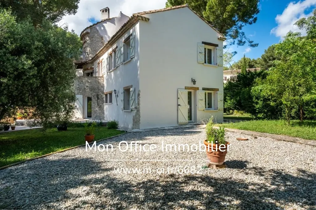 Välivaade - Charming Villa with Pool on Rove Heights