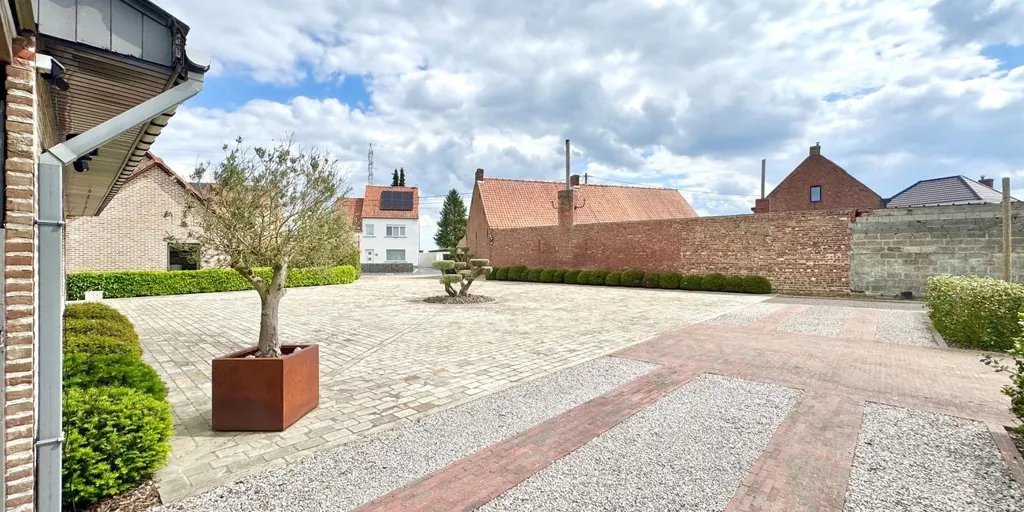 Garden - Detached House with Studio in Waregem
