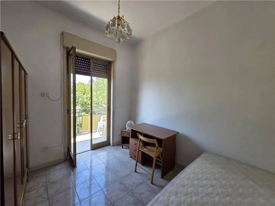 Chambres - Apartment with Balconies near Messina