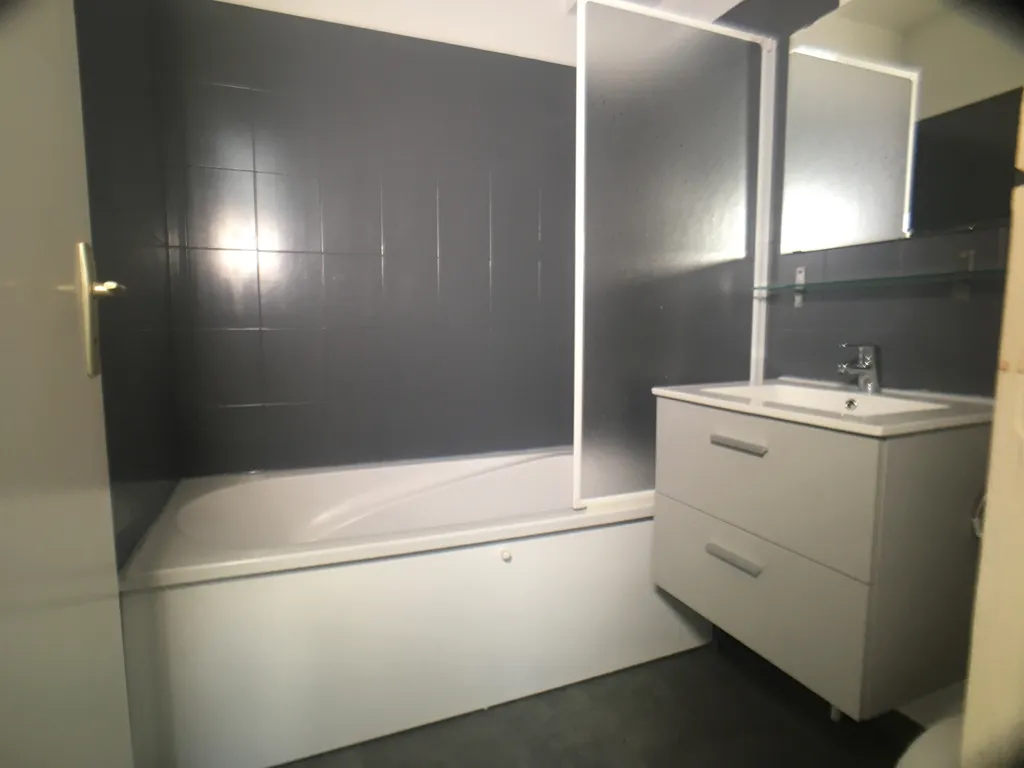 Vannitoad - Duplex by ESSONNE in Corbeil-Essonnes
