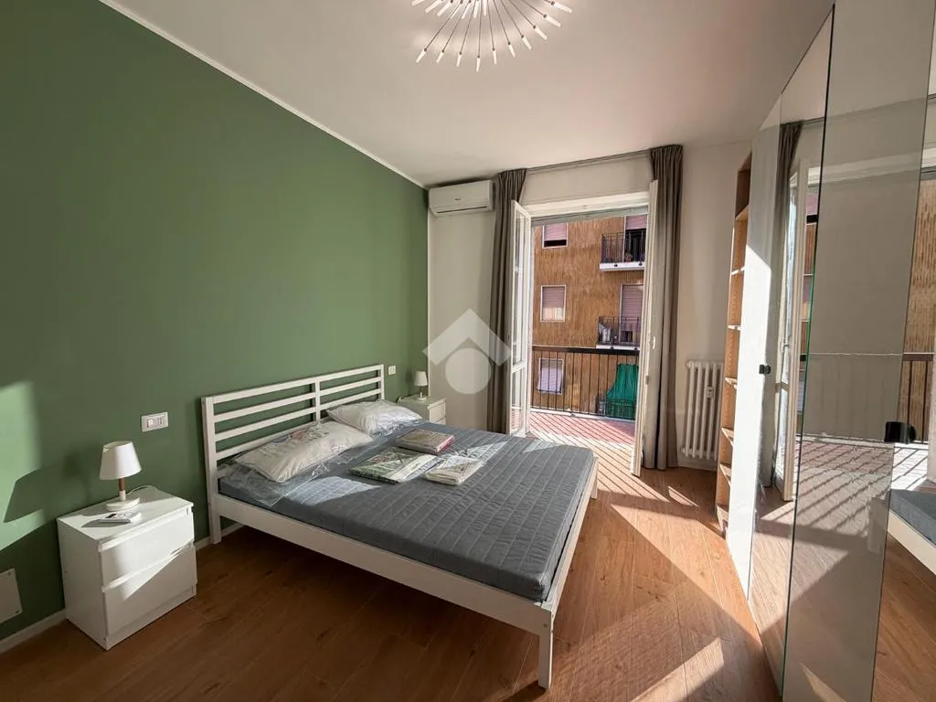 Chambres - Appartement 1 pièces à IT