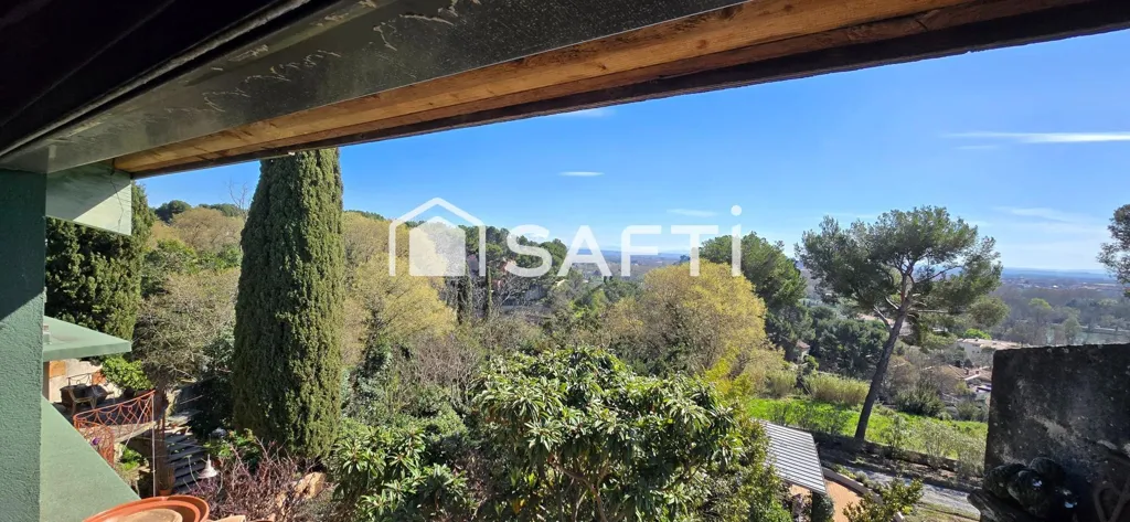 Giardino - Architectural Villa with Palais des Papes View