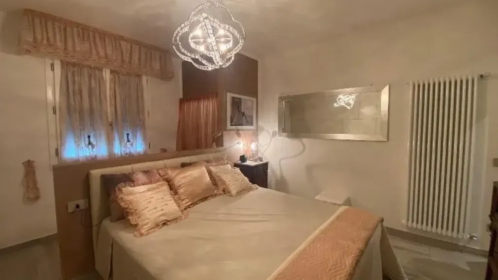 Chambres - Elegant Apartment with Balcony in Empoli