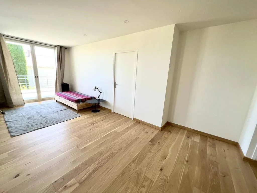 Chambres - Villa Luxueuse avec Barbecue à Juan-Les-Pins