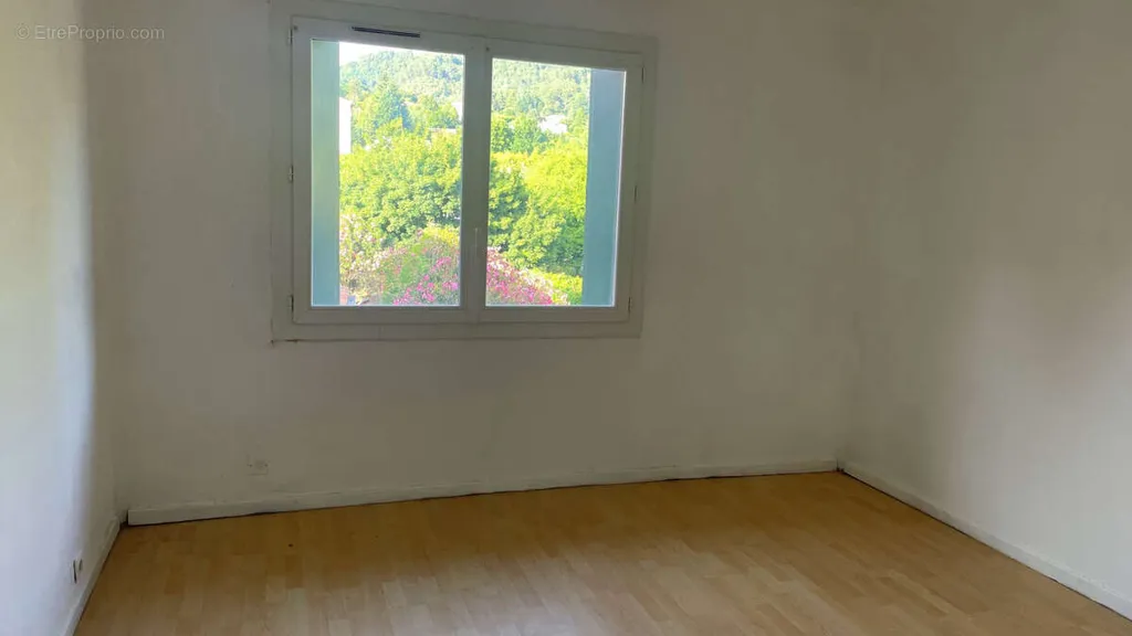 Stanze - 3-Unit Ensemble with Garden in Saint-Jean-du-Gard