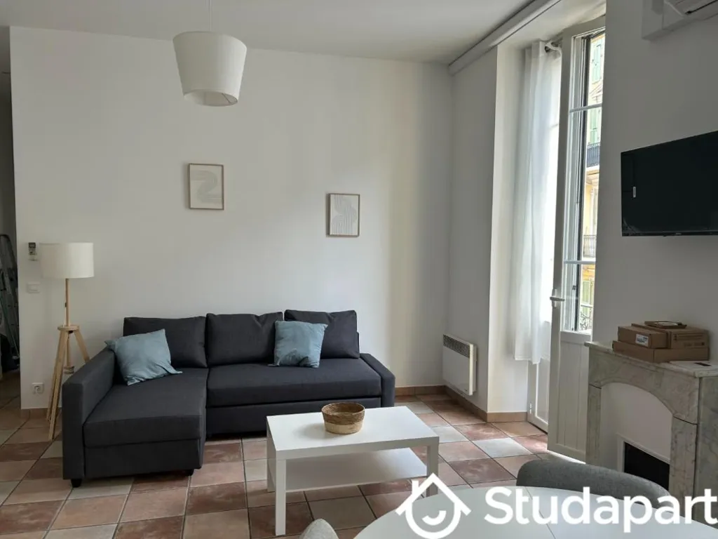 Elutuba - Meubled Apartment with Balcony in Central Location
