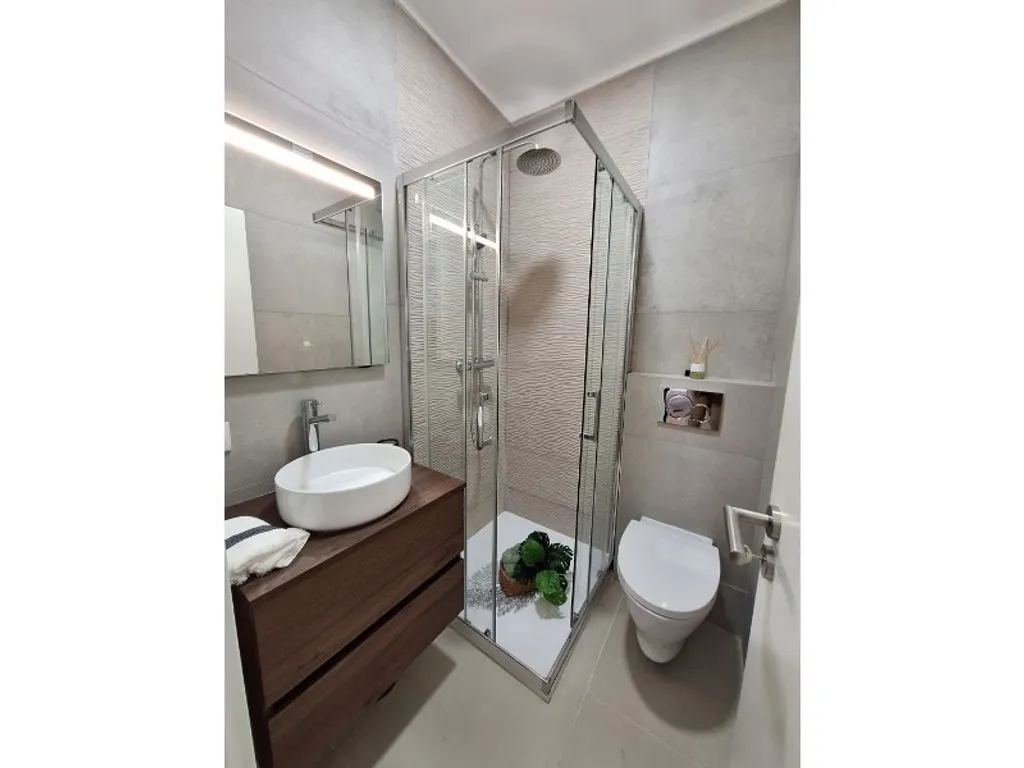 Salles de bain - Luxury Flat with Balcony in Calhariz de Benfica
