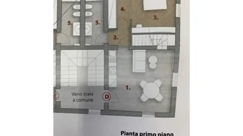 Triplex with Terrace in Empoli Centre