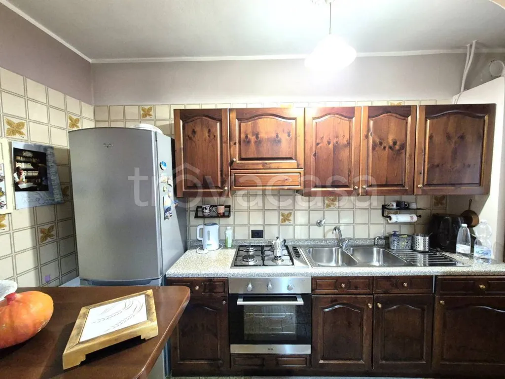 Cuisine - Two-Storey Apartment with Balcony in Vinovo