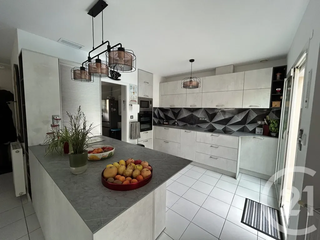Kitchen - Contemporary Villa with Pool near Langon