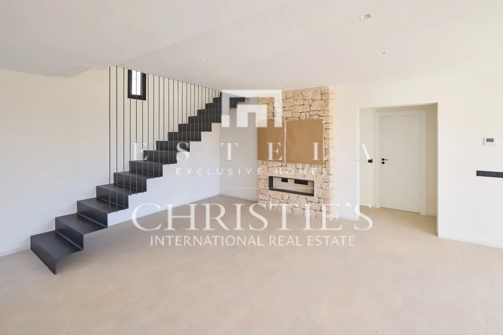 Toad - Renovated House with Pool in Santa Eulalia