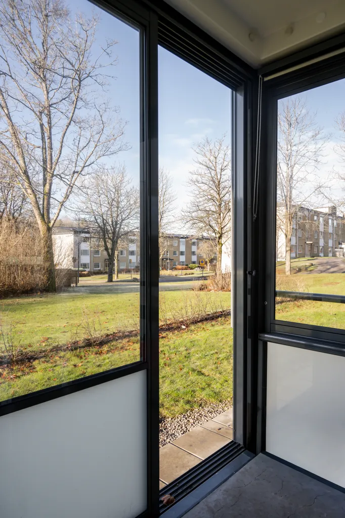 Balcon - Etagelägenhet with Balcony in Borås