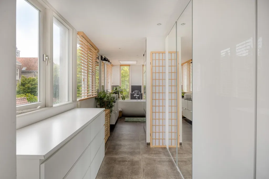Esik - Charming House with Garden in Heusden