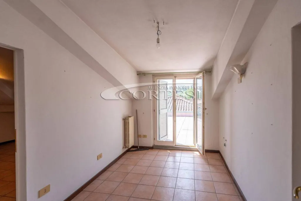 Esik - Three-Unit House with Private Garden in Città di Castello
