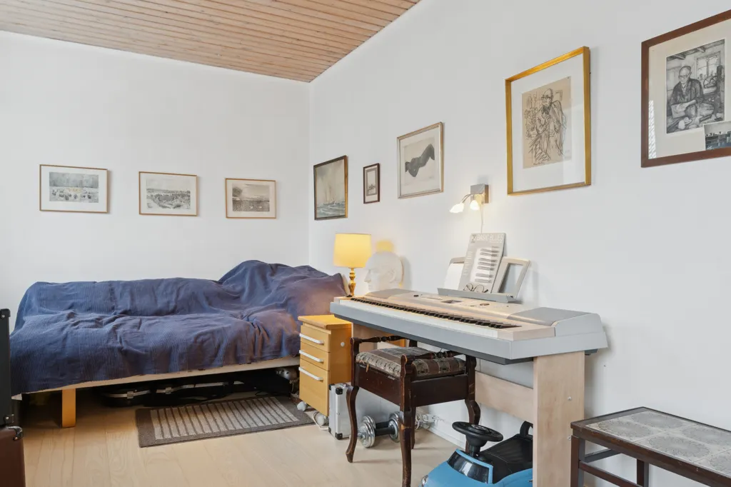 Chambres - Well-Maintained Villa with Garden in Herlev