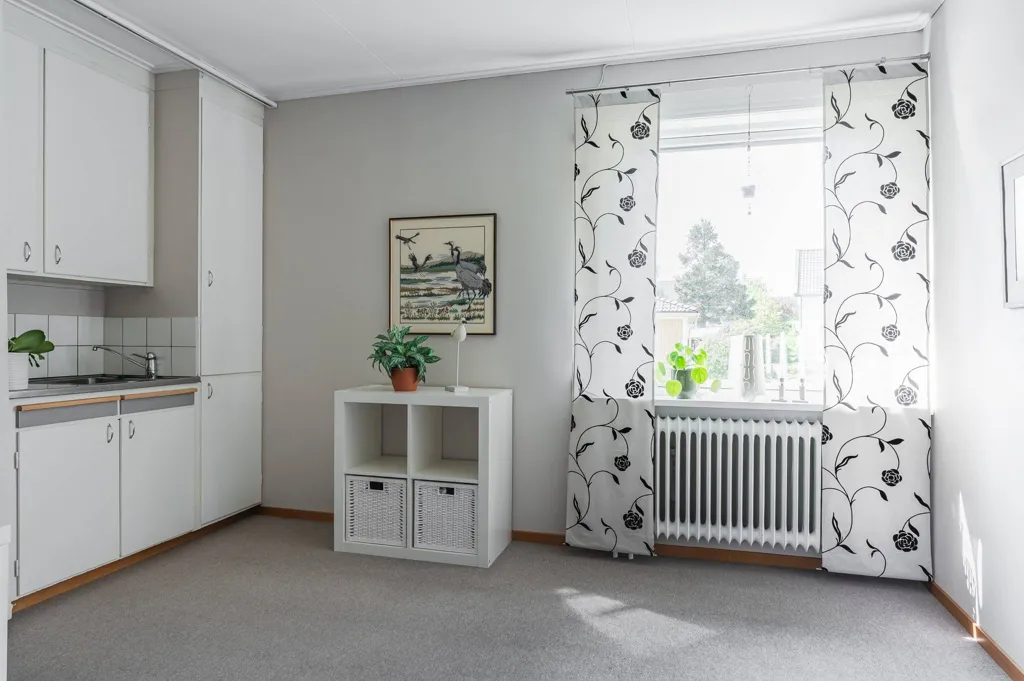 Kitchen - Renovated Villa with Garden near School