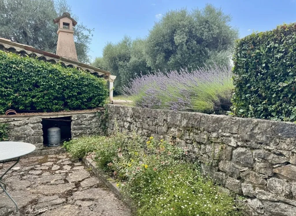 Terrace - Provençal House with Pool in Grasse