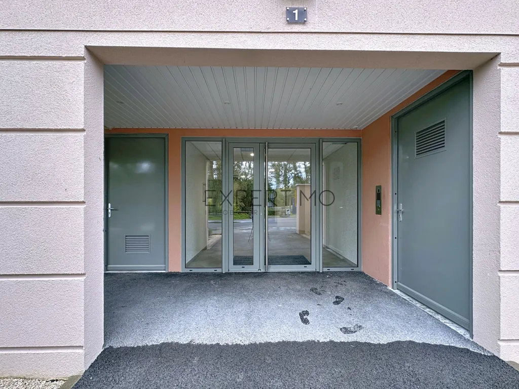 Entrée - Appartement T2 avec Terrasse à Louhans