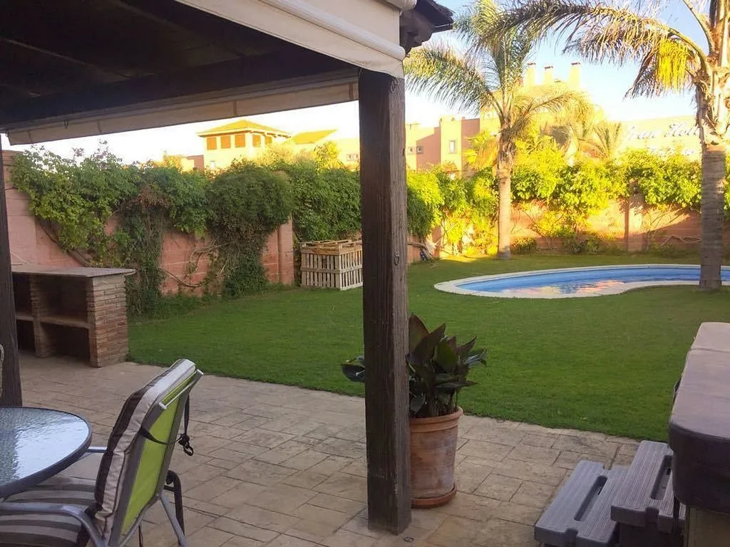 Terrasse - Linked Chalet with Sea View in Estepona