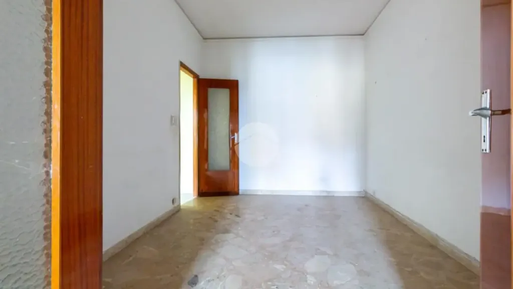 Entrée - Central Bivani with Balcony in Villabate
