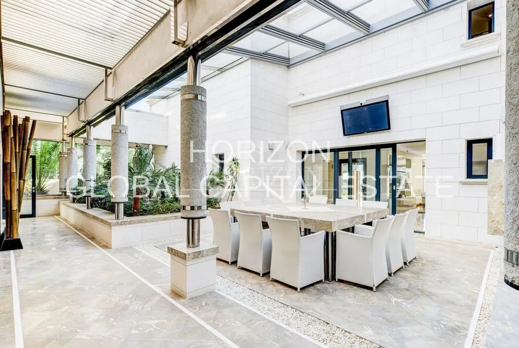 Terrass - Luxury Villa with Sea View in Bendinat