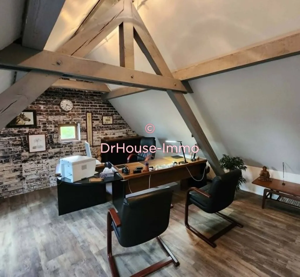 Bureau - Maison avec Piscine et Terrain d'1 Hectare à Blodelsheim
