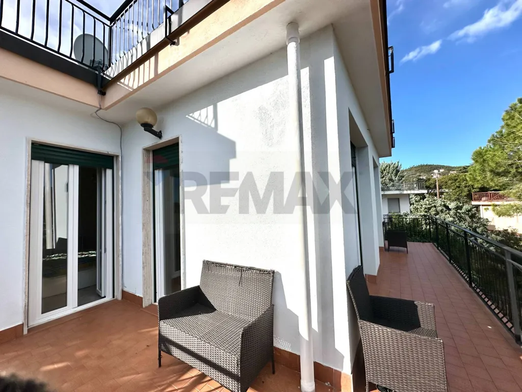 Terrass - Panoramic Apartment with Sea View in Noli