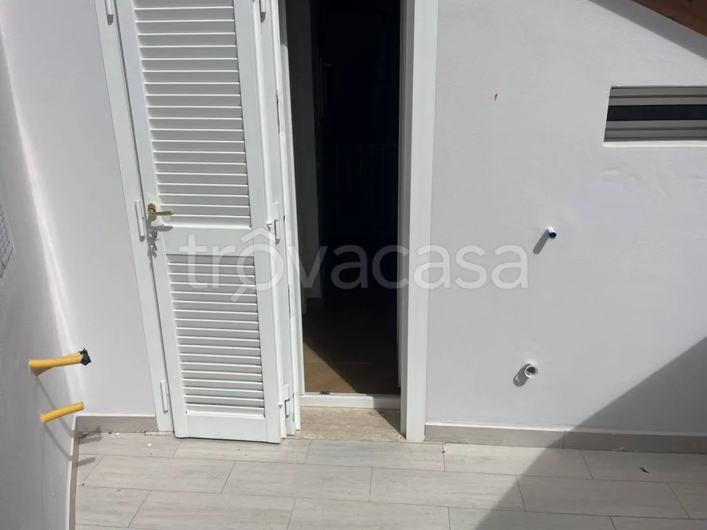 Terrasse - Modern Villa with Balcony in Aversa