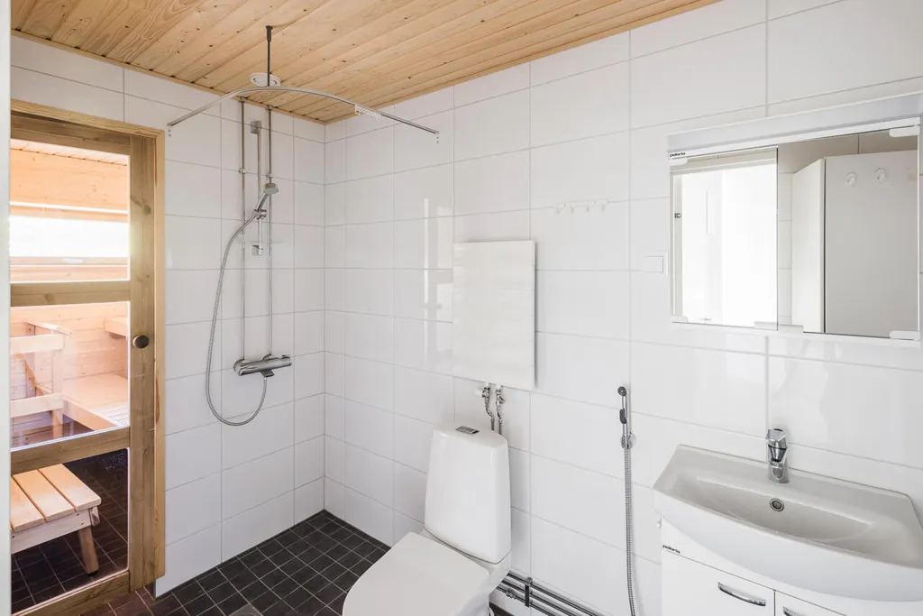 Bagni - Apartment with Balcony in Vuosaari, Helsinki