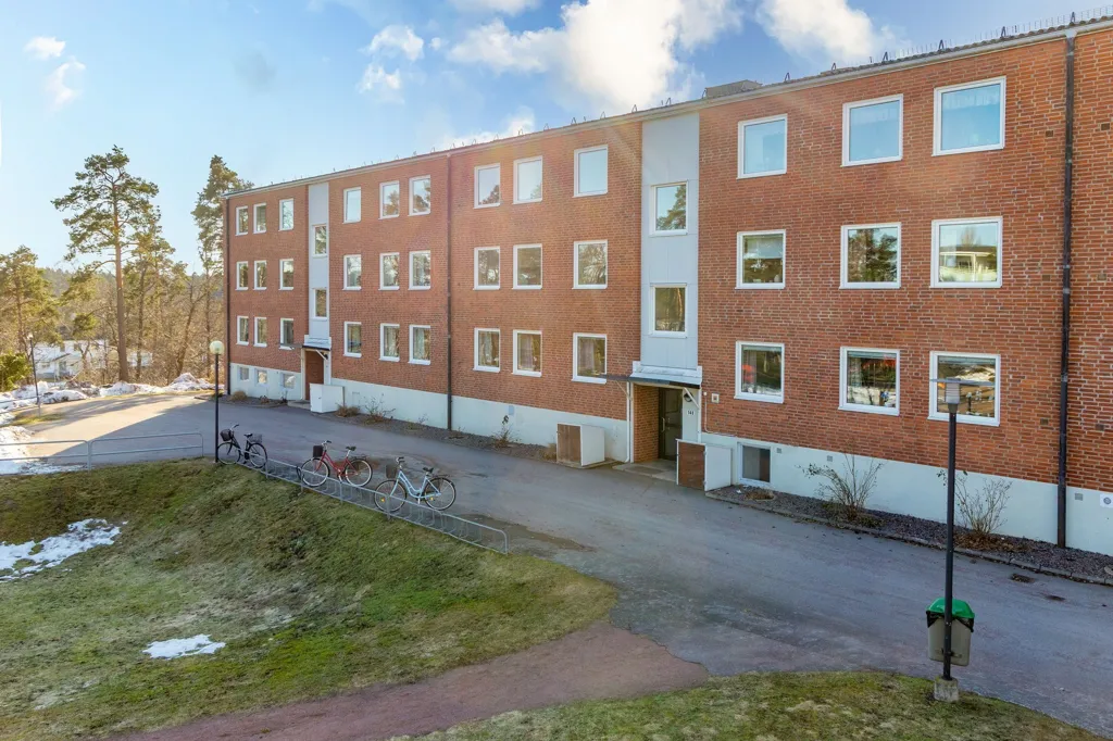 Extérieur - Two-Bedroom Flat with Three Balconies in Åsa
